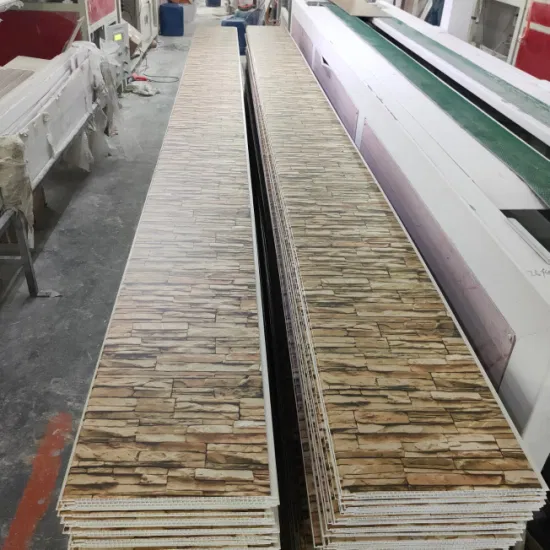 Diseño de piedra 3D Paneles de pared de PVC Llano /Laminación de superficie plana Panel de techo de PVC Interior de materiales de construcción para el mercado de la India